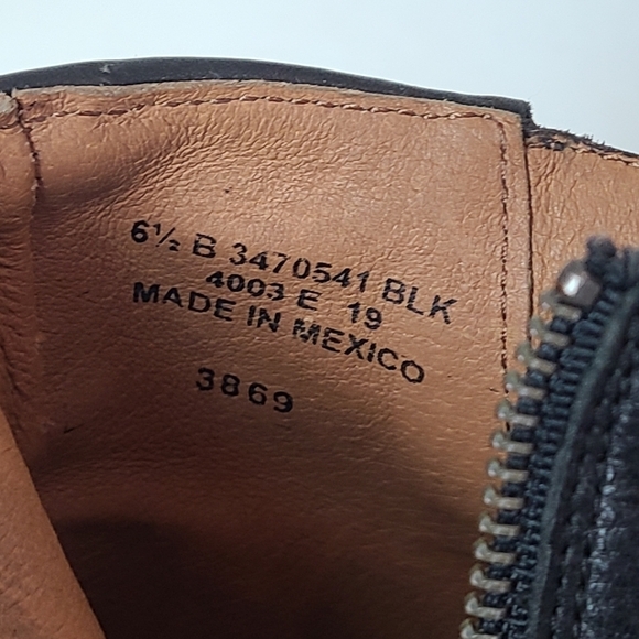 Frye Vicky Black Leather Moto Buckle Ankle Boots 6.5 NEW - Picture 8 of 8